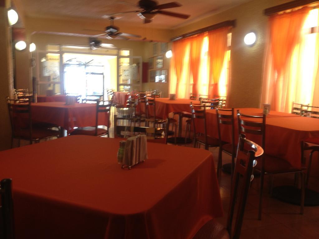 מטהואלה Hotel Maria Esther מראה חיצוני תמונה